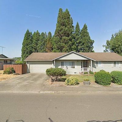 480 Lincoln St, Mount Angel, OR 97362