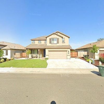 480 Rogers Ave, Livingston, CA 95334