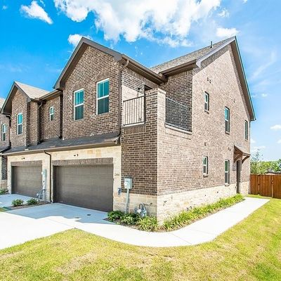 4825 Oak Creek Ln, Sachse, TX 75048