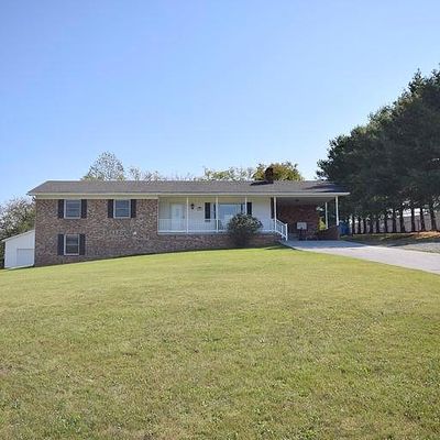 486 Old Grade Rd, Strasburg, VA 22657