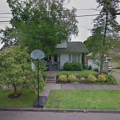 4920 Ne 35 Th Pl, Portland, OR 97211