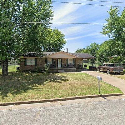 493 Carlita St, Brownsville, TN 38012