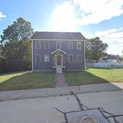 5 Turnpike St, Pembroke, NH 03275