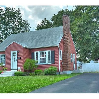 50 Marshall Rd, Manchester, CT 06040