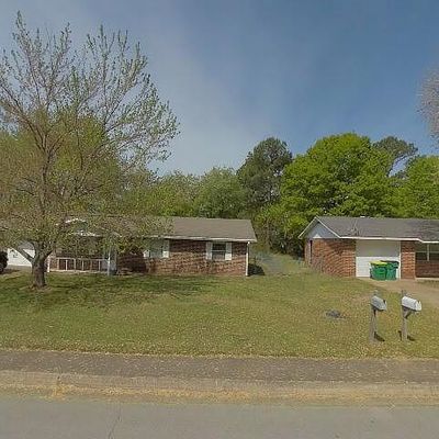 500 Betty St, Springdale, AR 72762