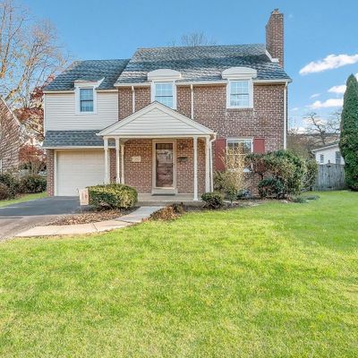 5016 Smithfield Rd, Drexel Hill, PA 19026