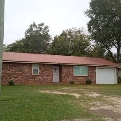 502 N Cypress St, Richton, MS 39476