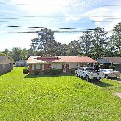 504 Boyd St, Carthage, MS 39051