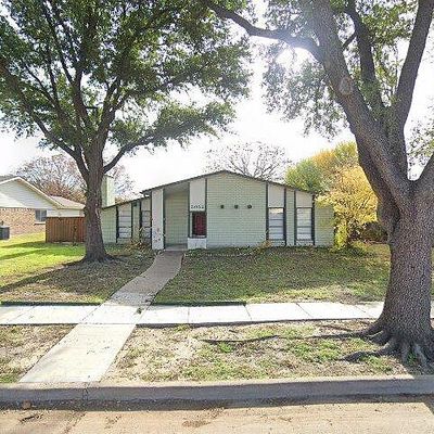 5052 Brandenburg Ln, The Colony, TX 75056