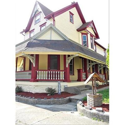 509 W Main St, Pen Argyl, PA 18072