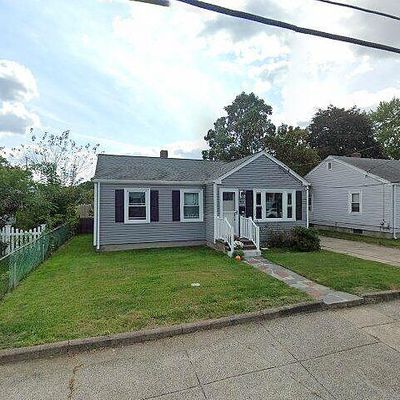 51 Benedict St, Pawtucket, RI 02861