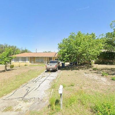 510 East Ln, Kerrville, TX 78028