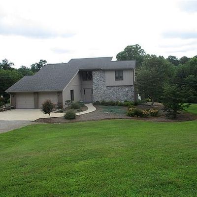 510 Golf Course Ln, Taylorsville, NC 28681