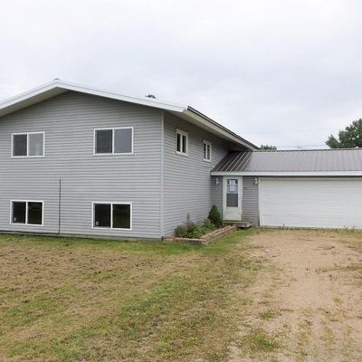 511 3 Rd St, Claremont, MN 55924