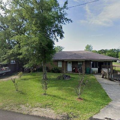 511 Morris St, Waveland, MS 39576