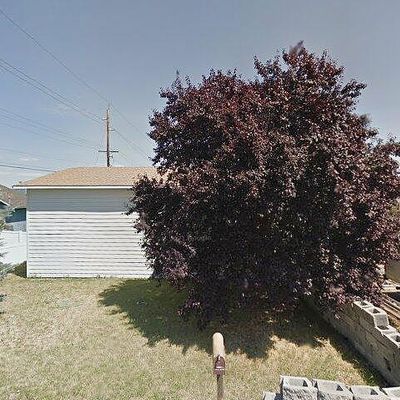 511 N 2 Nd St, Selah, WA 98942