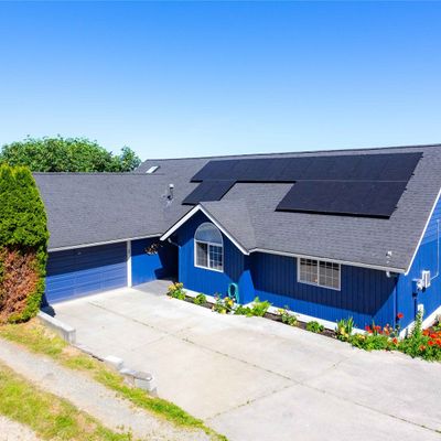 513 37 Th St, Anacortes, WA 98221