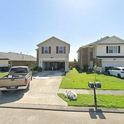 5138 Lagoon Ct, Bacliff, TX 77518