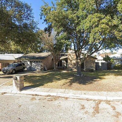 6309 Robinsnest, San Antonio, TX 78249