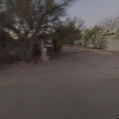 636 W Las Lomitas Rd, Tucson, AZ 85704