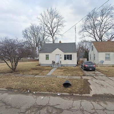 648 Waldman Ave, Flint, MI 48507