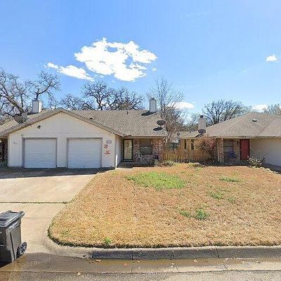 6528 Oak Forest Ct, Fort Worth, TX 76112