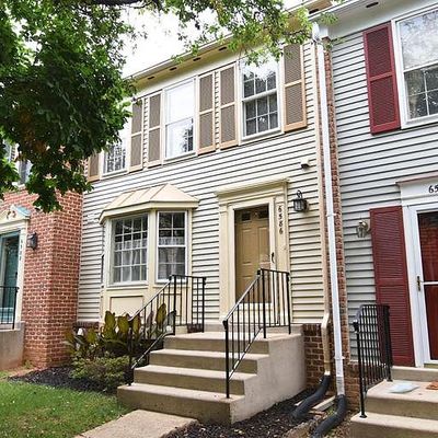 6586 Sand Wedge Ct, Alexandria, VA 22312