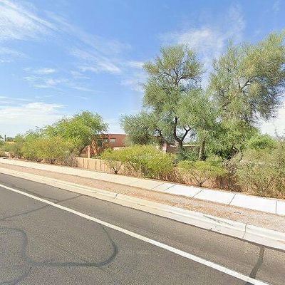 6599 N Calle Sin Nombre, Tucson, AZ 85718