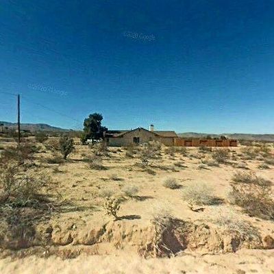 6632 Desert Quail Dr, Twentynine Palms, CA 92277