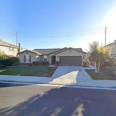 6696 Old Peak Ln, Eastvale, CA 92880