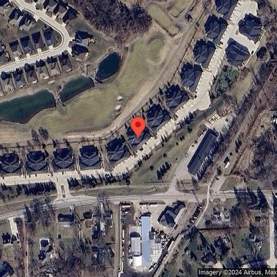 6701 Boulder Pointe Dr, Washington, MI 48094