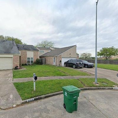 6802 Wellwood Ct, Houston, TX 77083