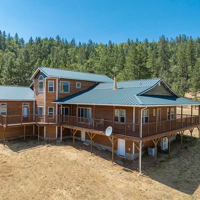 685 Dreamhill Dr, Williams, OR 97544