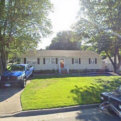 688 Leonard Ln, Newport News, VA 23601