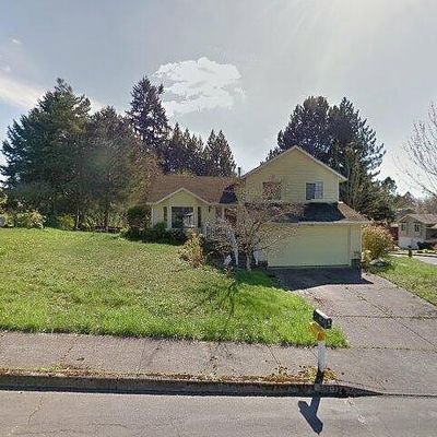 692 Nw Queens Ct, Hillsboro, OR 97124