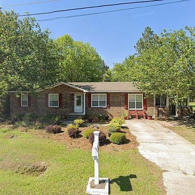 693 Whatley Dr, Ashburn, GA 31714