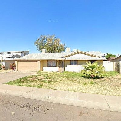 6960 W Solano Dr S, Glendale, AZ 85303