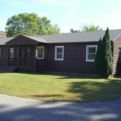 697 Fredericks Hall Rd, Bumpass, VA 23024