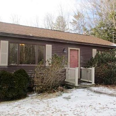 7 Iriquois Dr, Ashburnham, MA 01430