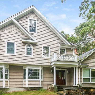 70 Obtuse Rd S, Brookfield, CT 06804