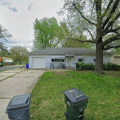 700 S Hamilton St, Olathe, KS 66061