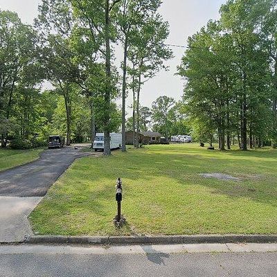 700 Paula Dr, Chesapeake, VA 23322