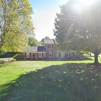 702 Libbys Cir, Newark, DE 19711