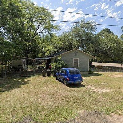 704 Marshall St, Carthage, TX 75633