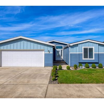 704 Saint James Pl, Molalla, OR 97038