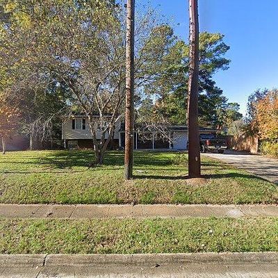 7040 Creswell Rd, Shreveport, LA 71106