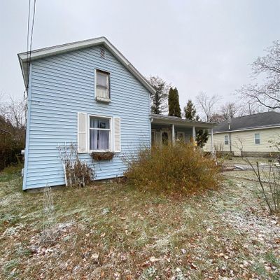 705 Fitzhugh St, Midland, MI 48640