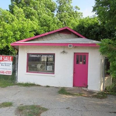 709 W Commerce St, Brownwood, TX 76801