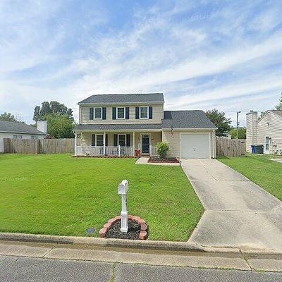 709 Whisperwood Dr, Newport News, VA 23602