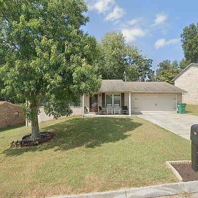 711 Genesis Ln, Knoxville, TN 37938